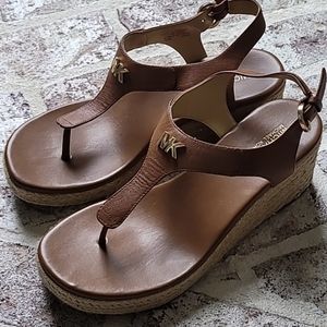 Michael kors size 6.5